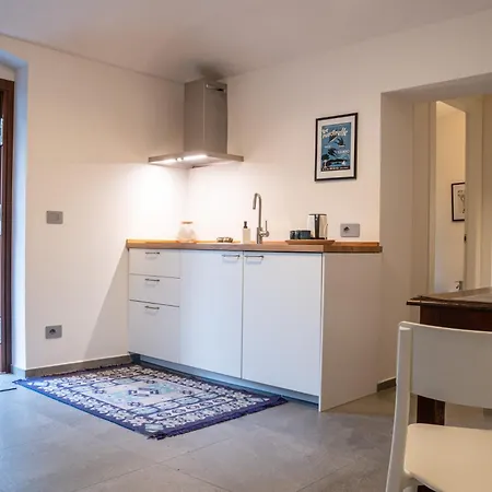 Lalieve - Casadelresto *