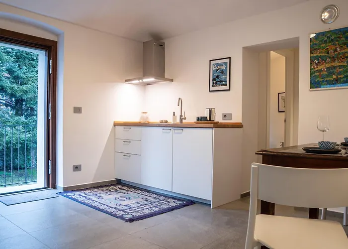 Lalieve - Casadelresto *